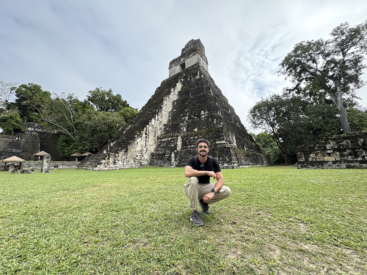 como visitar tikal desde flores por libre
