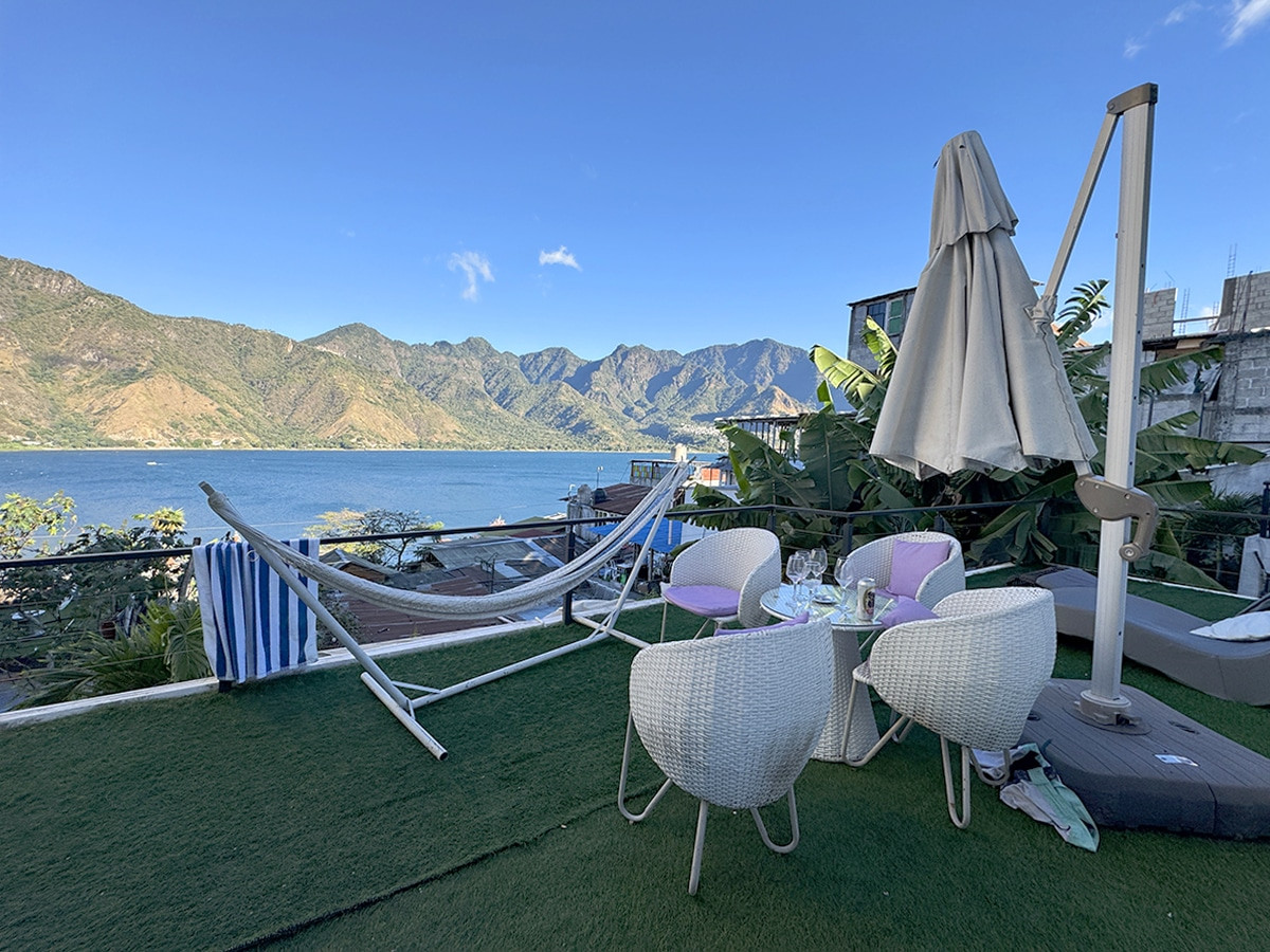 donde dormir en el lago atitlan, el alojamiento en san pedro la laguna