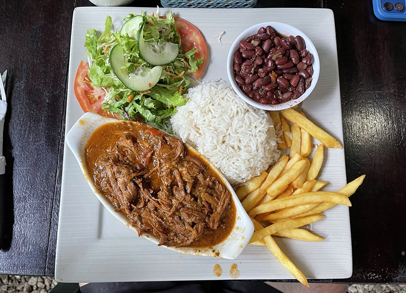 donde comer en santa teresa por libre costa rica